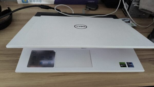 Dell G16 7630 Second I9-13900HX 32GB DDR5 1TB SSD RTX 4070 16.0" WQXGA 240Hz W11 - 3 Dell G16 7630 Second I9-13900HX 32GB DDR5 1TB SSD RTX 4070 16.0" WQXGA 240Hz W11 - 3